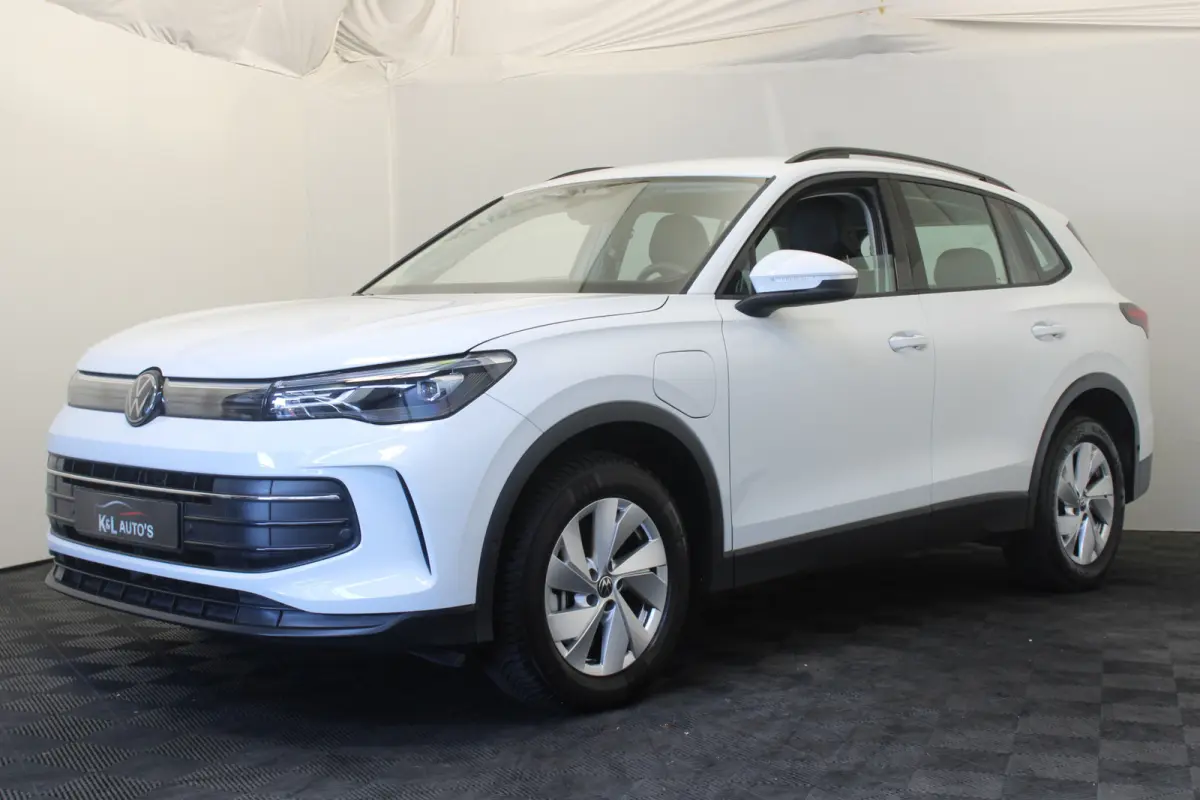 1.5 eHybrid Life |Camera|Navi| PLUG-IN hybrid