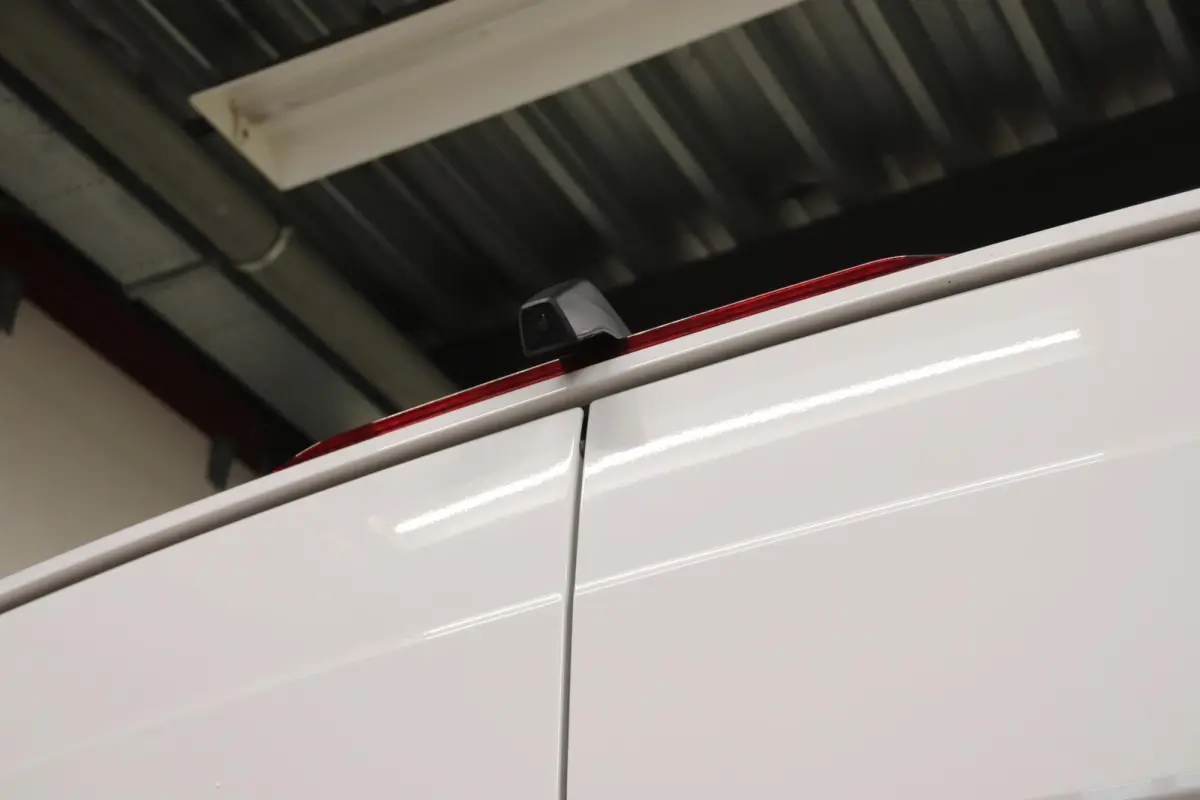 2.0 TDI 140PK L3H3 EURO 6 3000KG trekvermogen Volkswagen Crafter 35 2.0 TDI 140PK L3H3 (oude L2H2) EURO 6