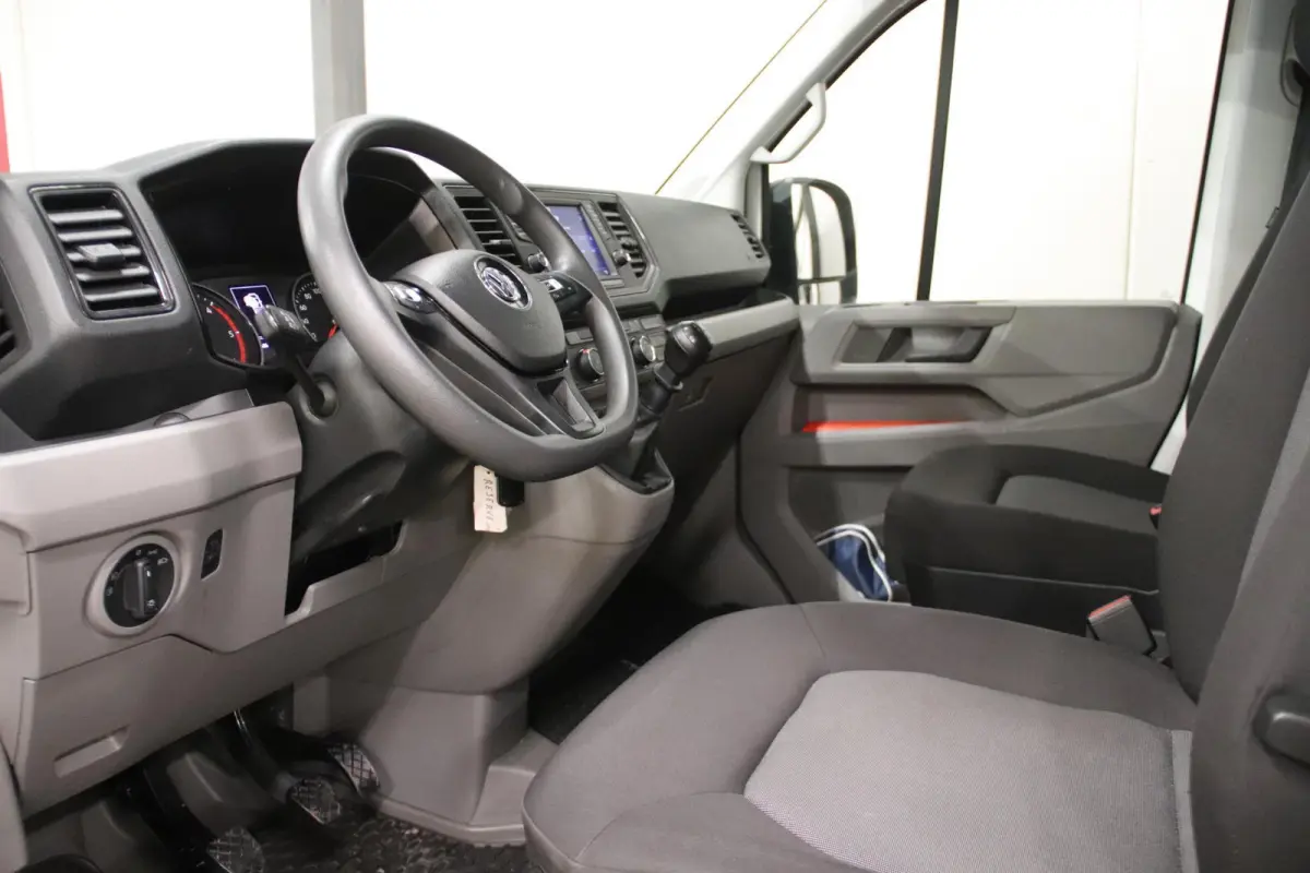 2.0 TDI 140PK L3H3 EURO 6 3000KG trekvermogen Volkswagen Crafter 35 2.0 TDI 140PK L3H3 (oude L2H2) EURO 6