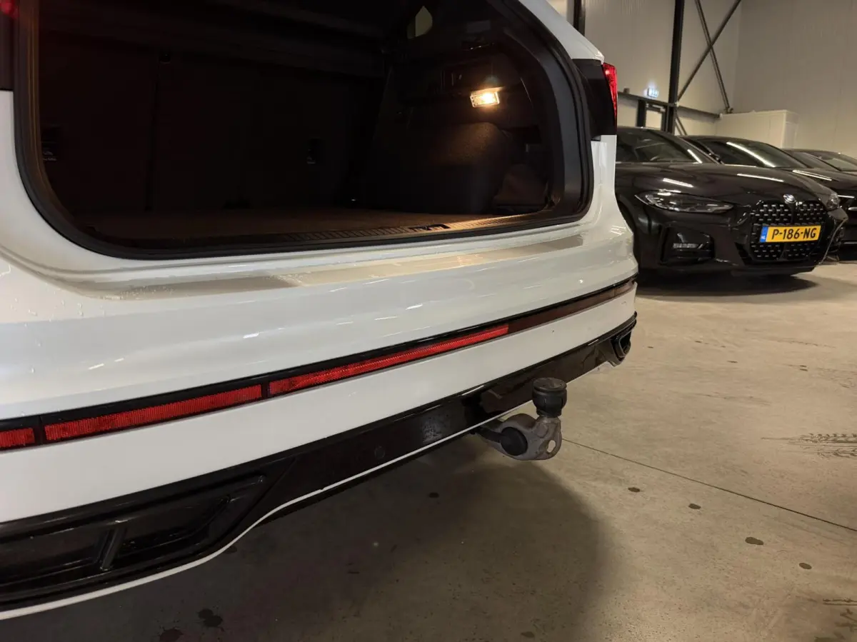 1.5 TSI R-Line Pano Head-up Trekhaak VOL!
