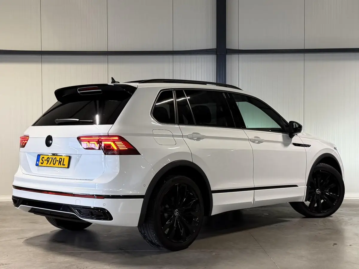 1.5 TSI R-Line Pano Head-up Trekhaak VOL!