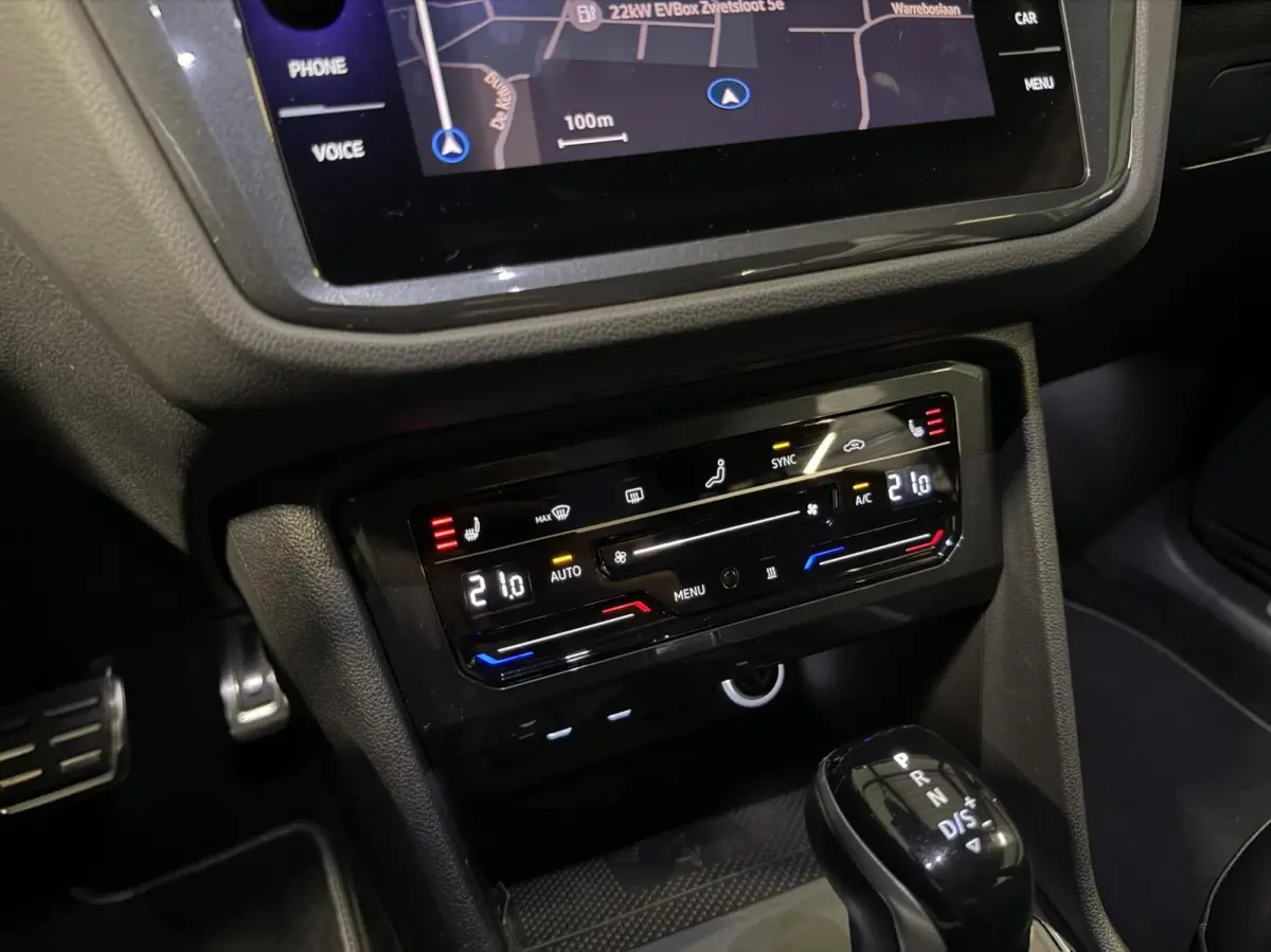 1.5 TSI R-Line Pano Head-up Trekhaak VOL!