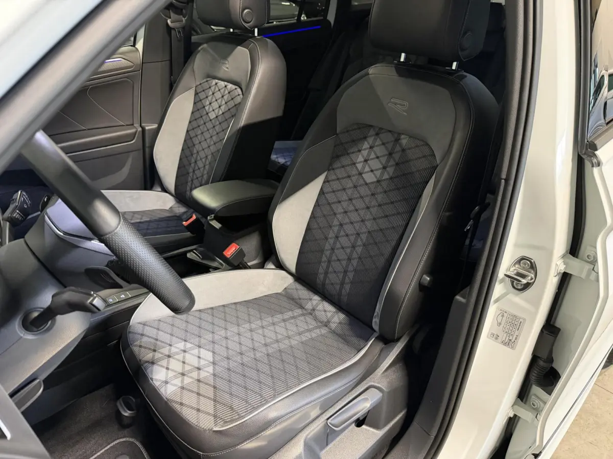 1.5 TSI R-Line Pano Head-up Trekhaak VOL!
