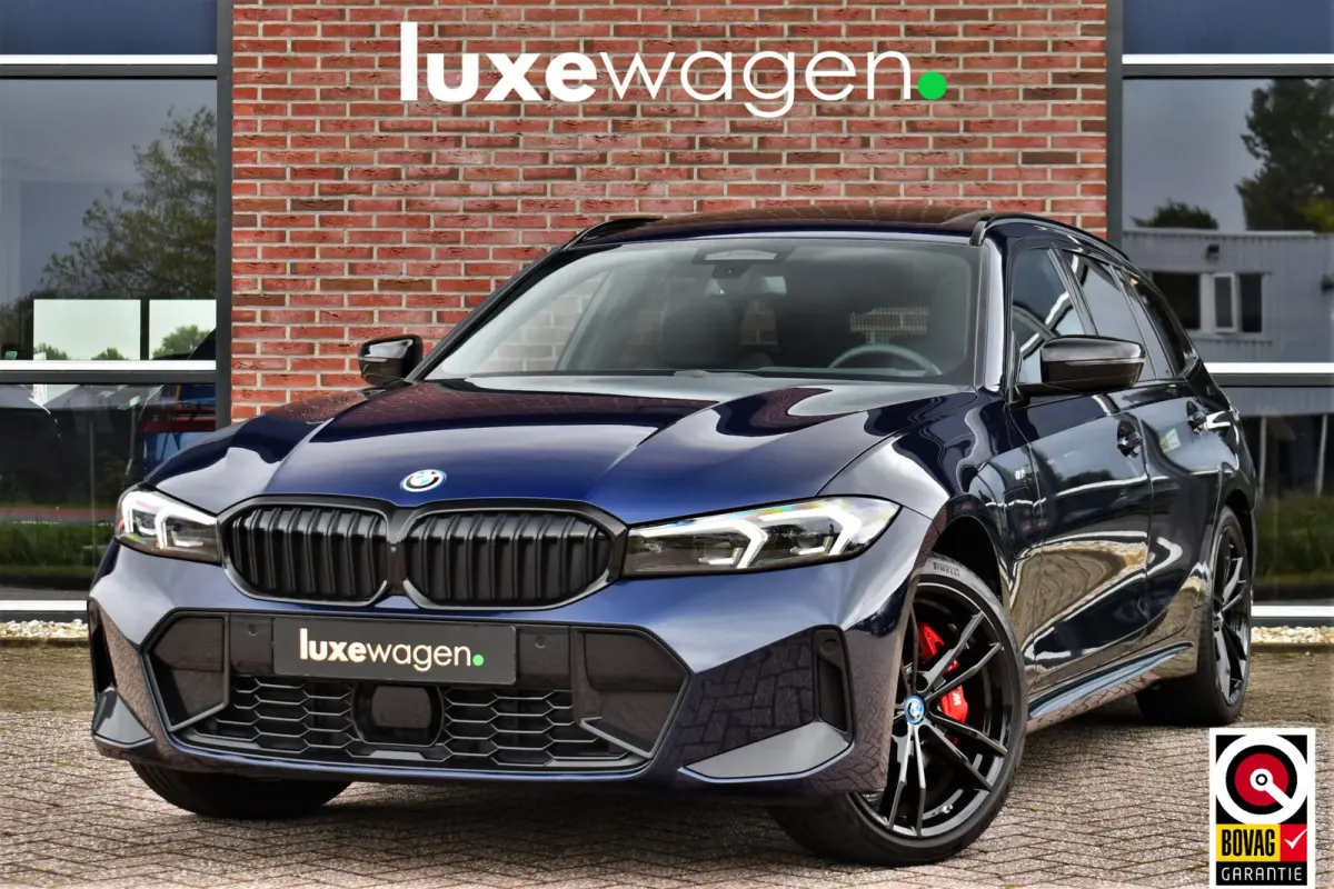 330e xDrive M-Sport Pro Pano DA-Prof 360 HUD H/K E-zetels 19inch