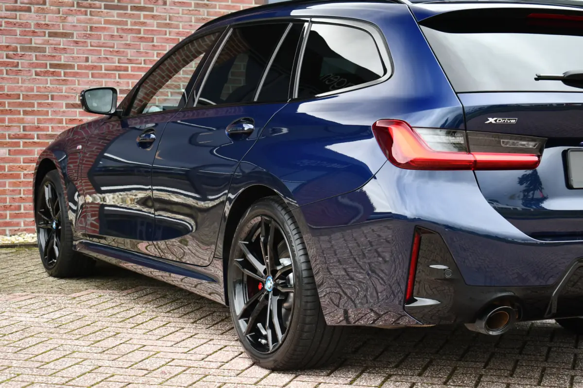 330e xDrive M-Sport Pro Pano DA-Prof 360 HUD H/K E-zetels 19inch