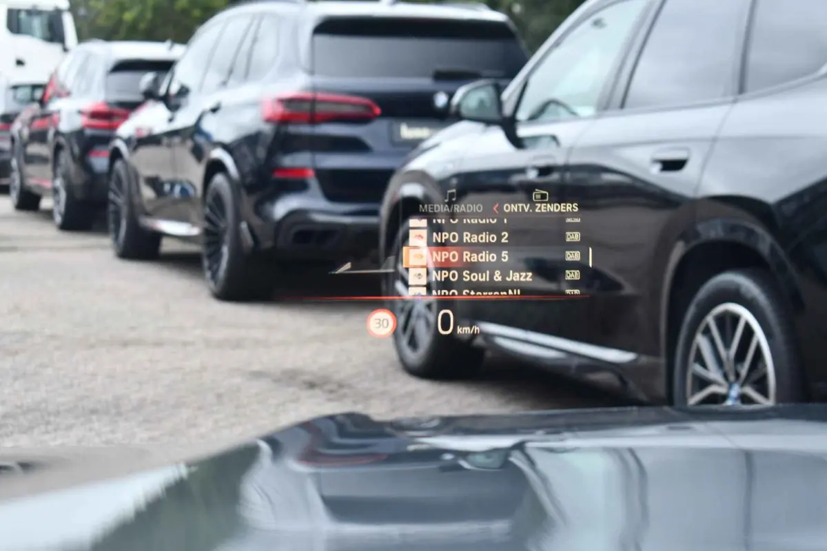 330e xDrive M-Sport Pro Pano DA-Prof 360 HUD H/K E-zetels 19inch