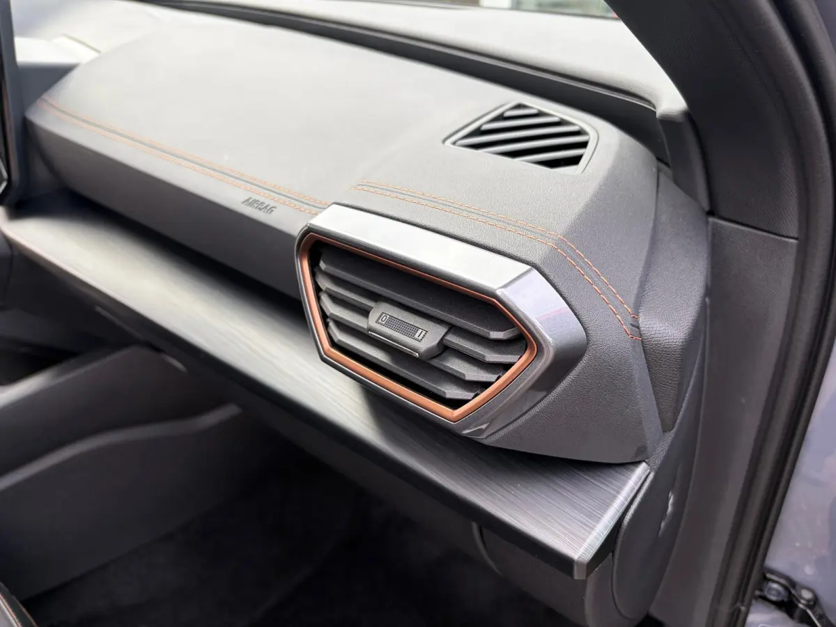 1.4 e-Hybrid VZ Performance|Rijklaar prijs|Elek. trekhaak|360 camera|Elek. klep|Elek. stoel|CarPlay|