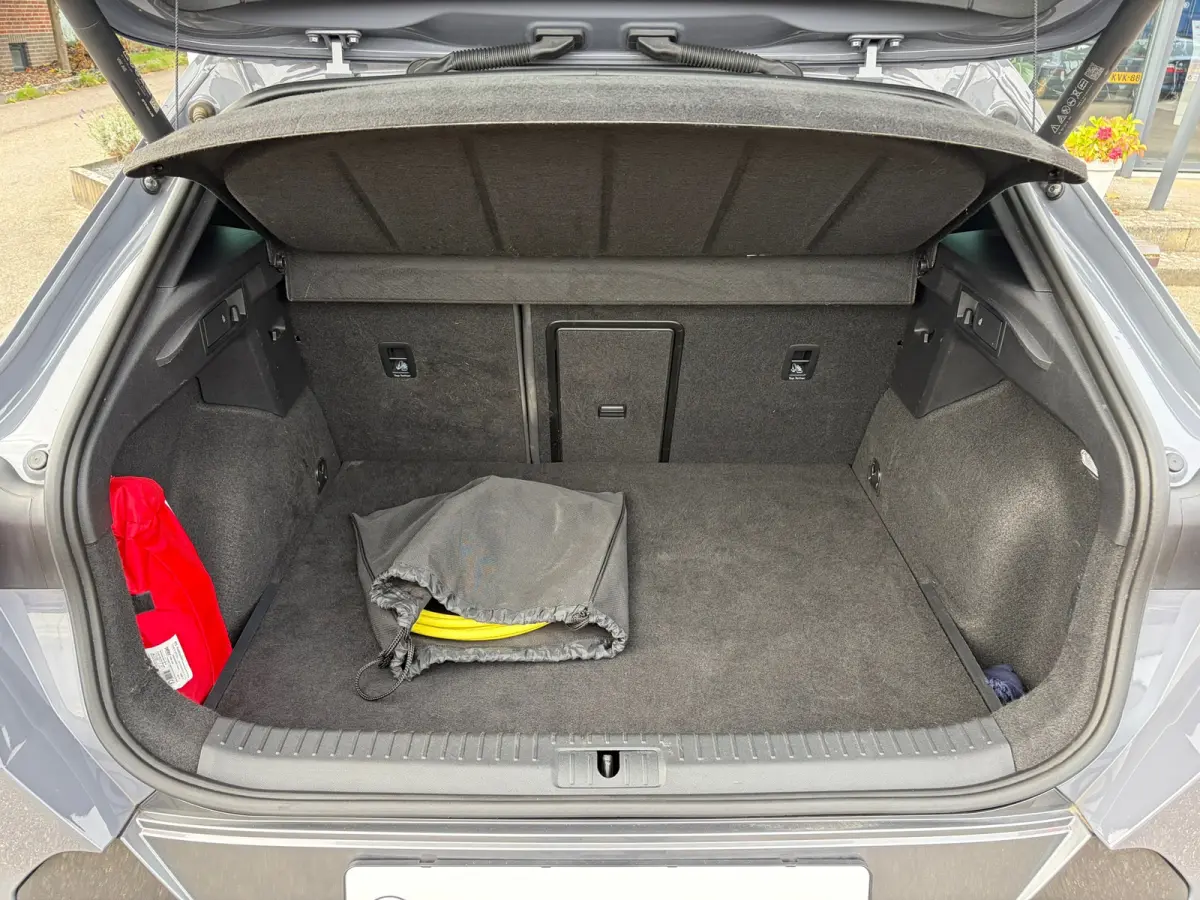 1.4 e-Hybrid VZ Performance|Rijklaar prijs|Elek. trekhaak|360 camera|Elek. klep|Elek. stoel|CarPlay|