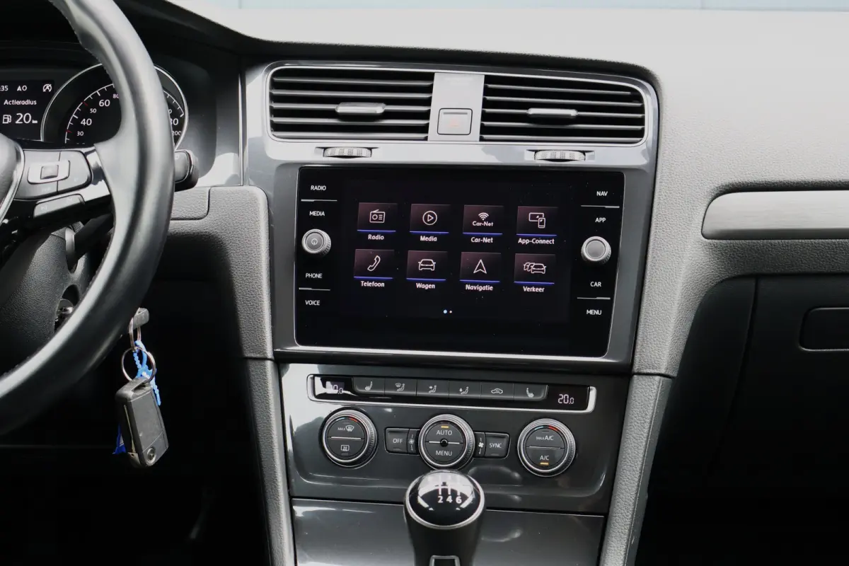 1.5 TSI Highline 7.5 | Stoelverwarming | Trekhaak | Alcantara | Adaptieve Cruise Control | Apple Carplay / Android Auto