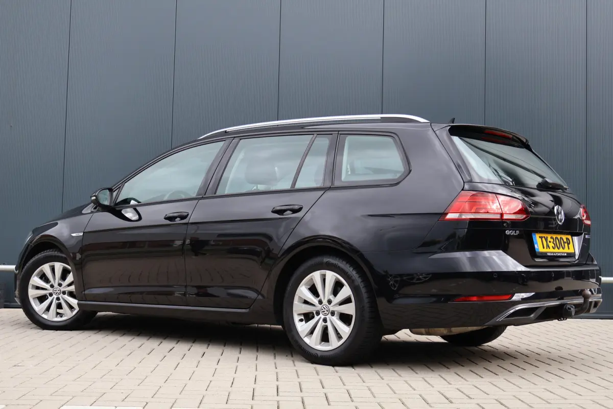 1.5 TSI Highline 7.5 | Stoelverwarming | Trekhaak | Alcantara | Adaptieve Cruise Control | Apple Carplay / Android Auto