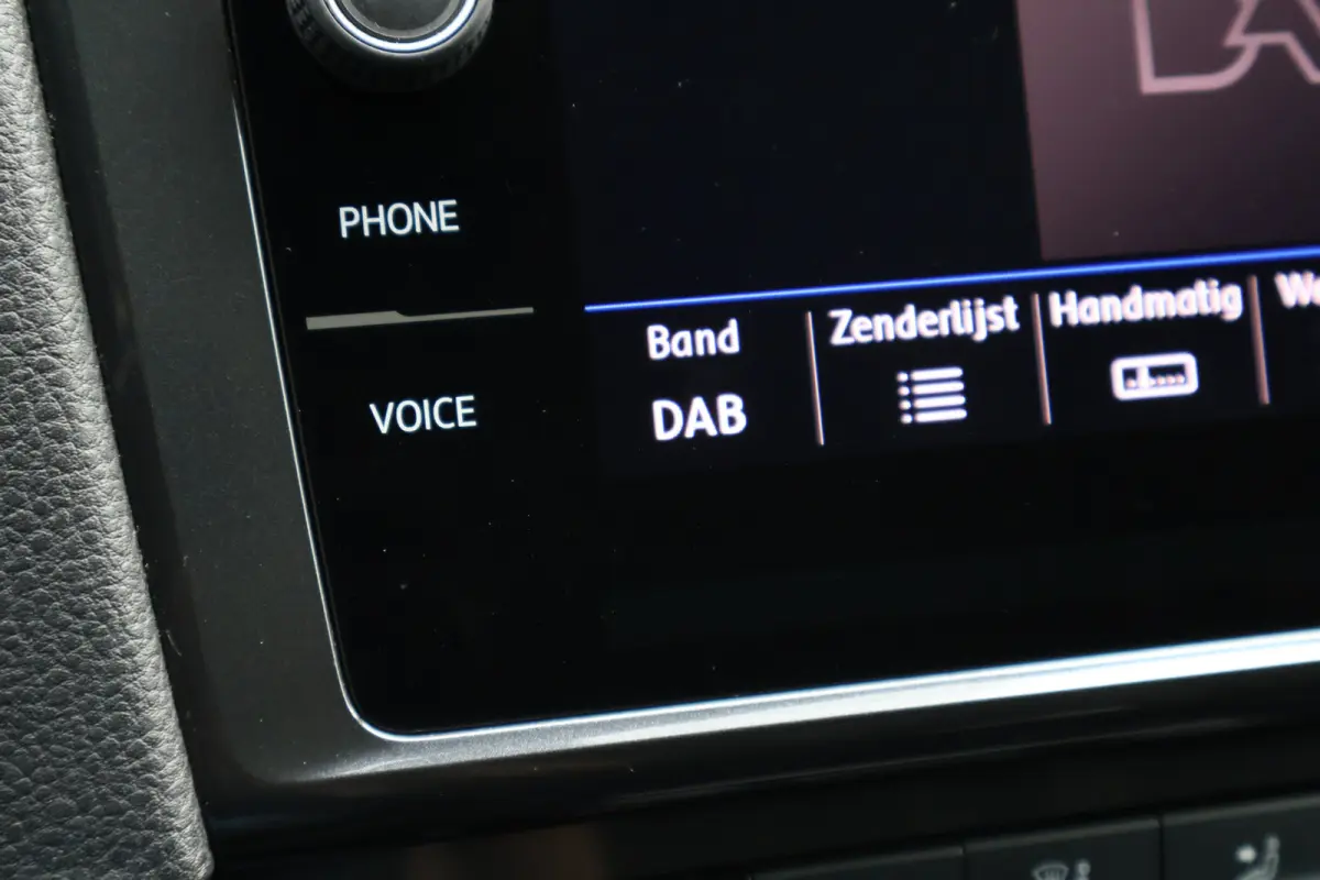 1.5 TSI Highline 7.5 | Stoelverwarming | Trekhaak | Alcantara | Adaptieve Cruise Control | Apple Carplay / Android Auto