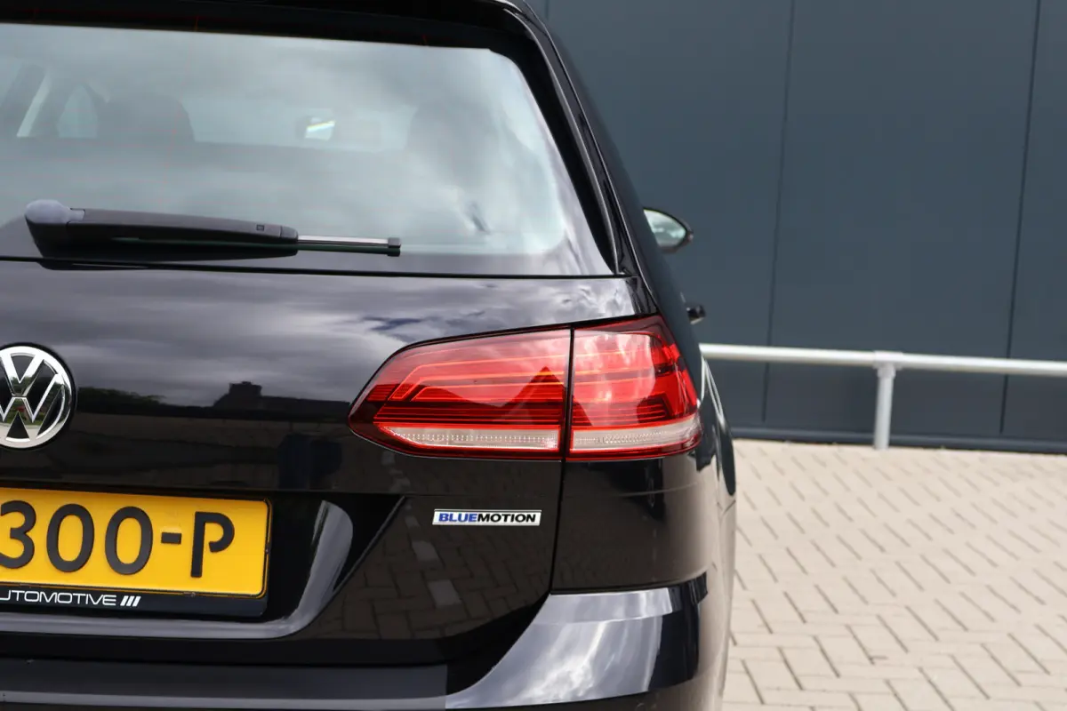 1.5 TSI Highline 7.5 | Stoelverwarming | Trekhaak | Alcantara | Adaptieve Cruise Control | Apple Carplay / Android Auto