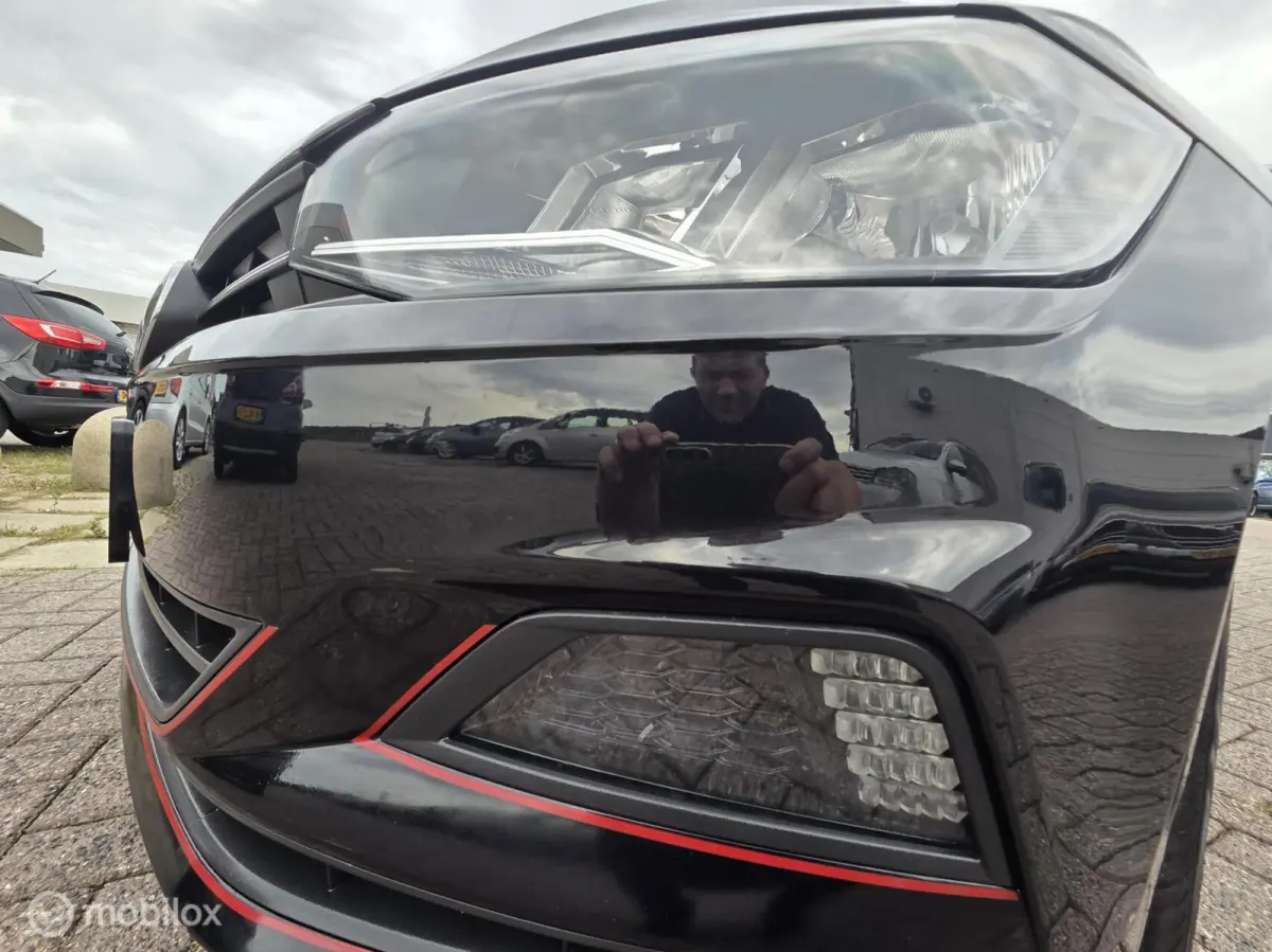 1.0 MPI Comfortline Business Nav/Led/PDC/CC