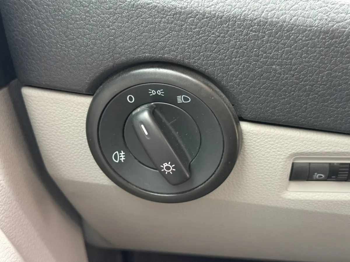T6 150PK Open Laadbak Cruise Control Airco 2.2T Trekhaak Pritische Pickup Open Box