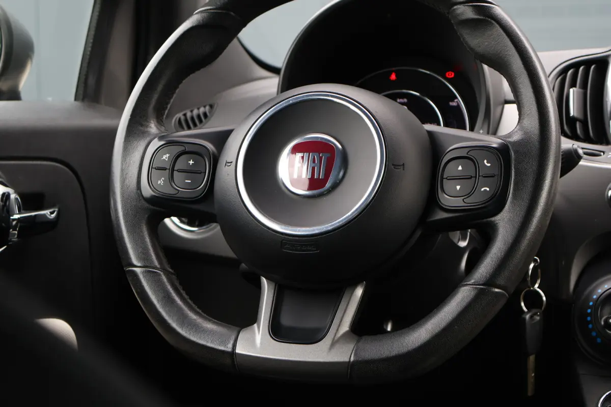 1.2 S Sport | Half lederen sportstoelen | Digitale tellers | Navi | Bluetooth | Parkeersensoren | 16 Inch lichtmetaal