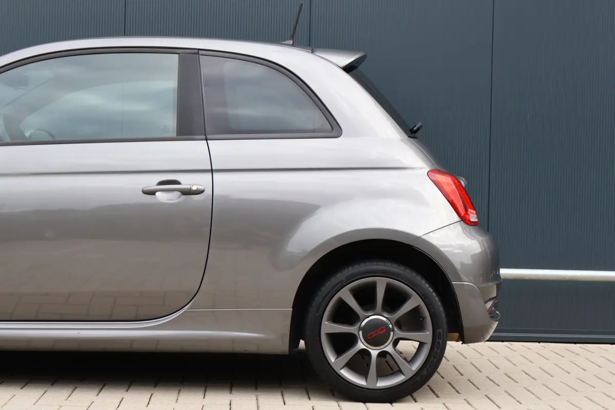 1.2 S Sport | Half lederen sportstoelen | Digitale tellers | Navi | Bluetooth | Parkeersensoren | 16 Inch lichtmetaal