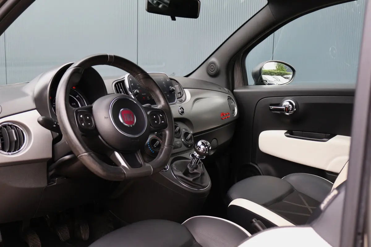 1.2 S Sport | Half lederen sportstoelen | Digitale tellers | Navi | Bluetooth | Parkeersensoren | 16 Inch lichtmetaal
