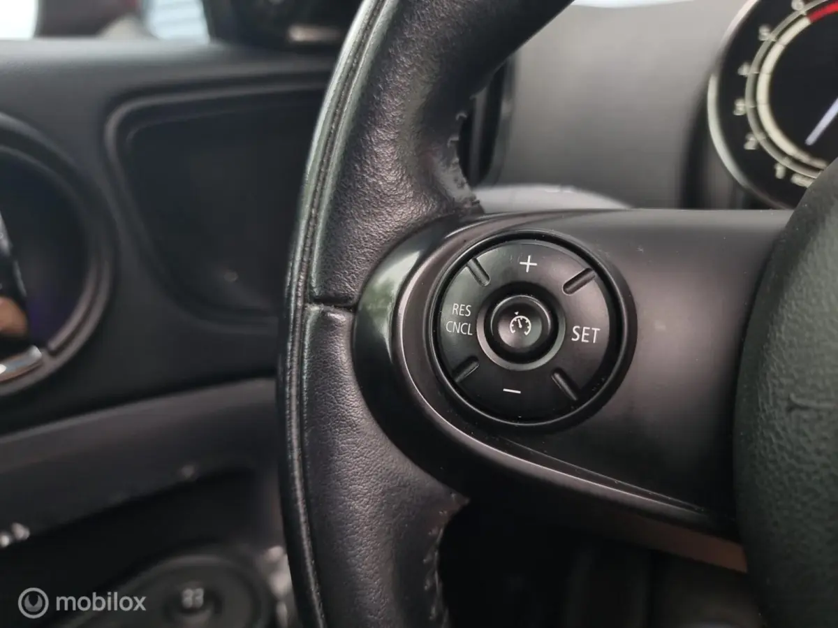 2.0 Cooper S ALL4 Chili John Works Automaat