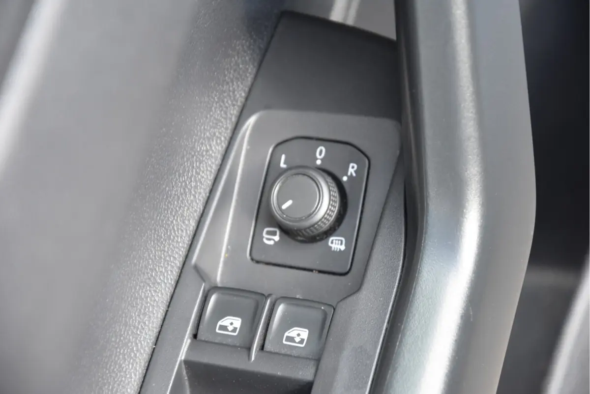 1.0 TSI Life Business ECC ACC IQ-drive Virtueel-groot Camera PDC NAP