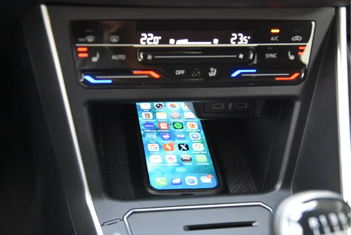 1.0 TSI Life Business ECC ACC IQ-drive Virtueel-groot Camera PDC NAP