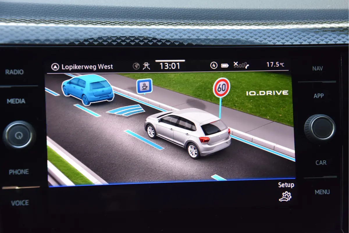 1.0 TSI Life Business ECC ACC IQ-drive Virtueel-groot Camera PDC NAP