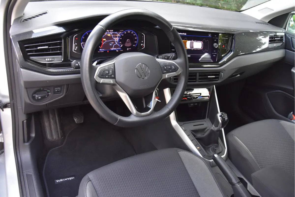 1.0 TSI Life Business ECC ACC IQ-drive Virtueel-groot Camera PDC NAP