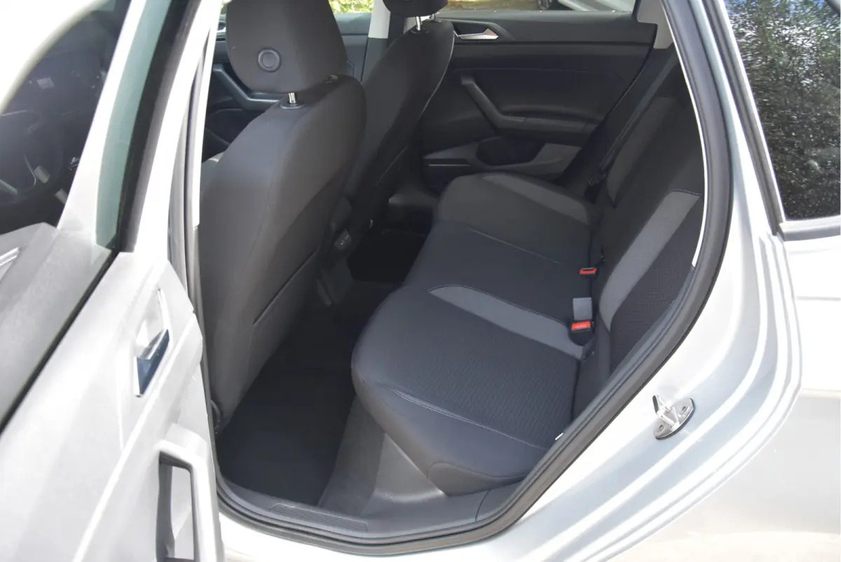 1.0 TSI Life Business ECC ACC IQ-drive Virtueel-groot Camera PDC NAP
