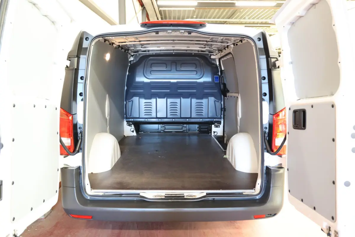 Lang Launch Edition 41 kWh