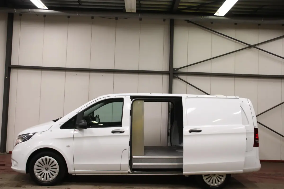116 CDI Lang AUTOMAAT Airco dubbele schuifdeur Mercedes-Benz Vito 116 CDI Lang airco dubbele schuifdeur