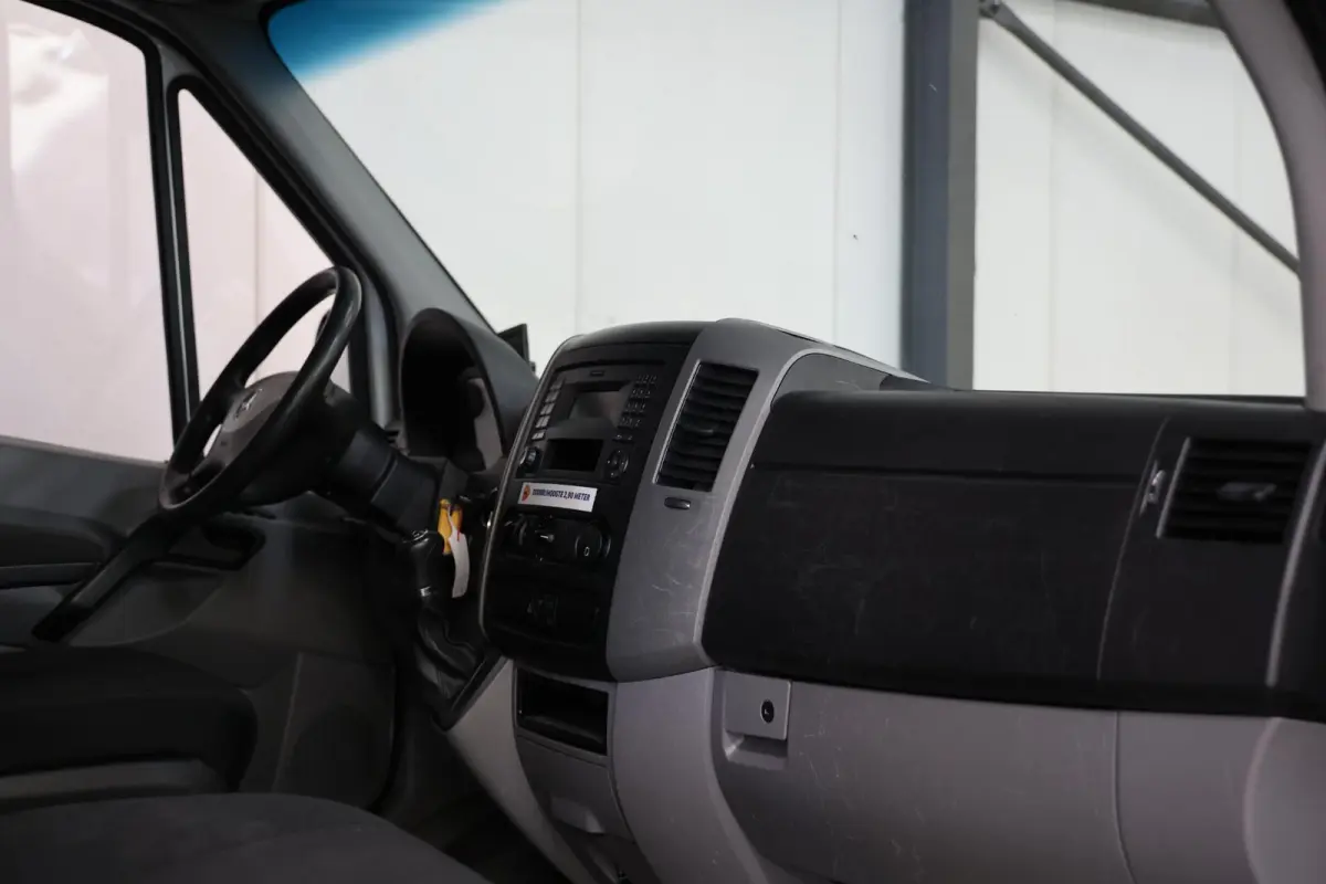311 2.2 CDI LAADKLEP POST NL