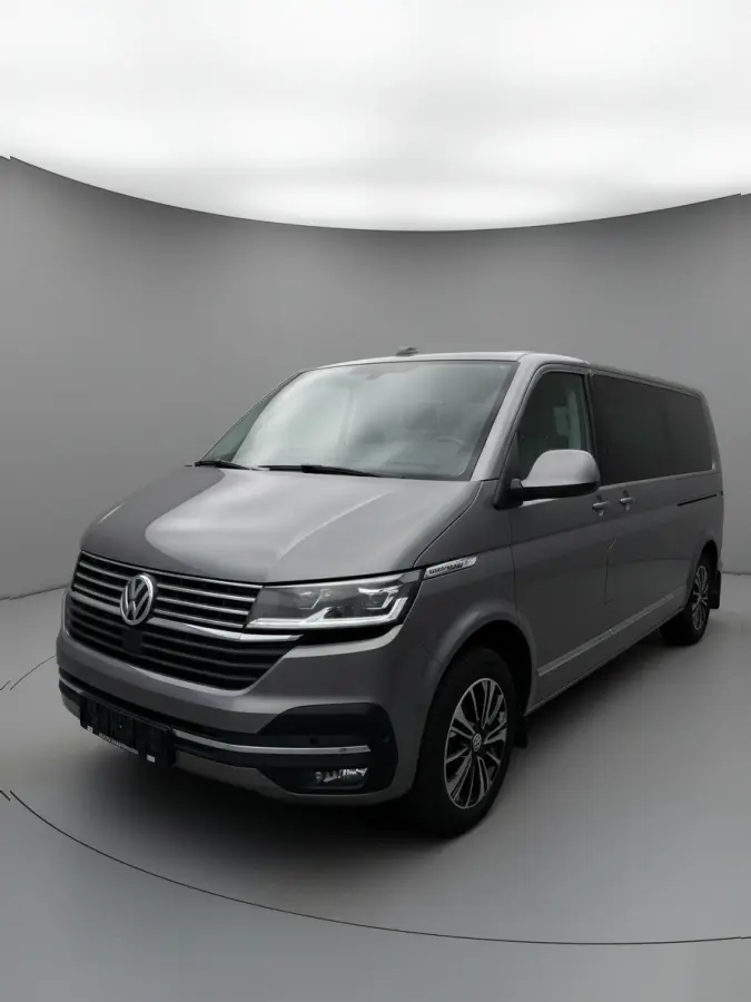 2.0 TDI L2H1 30 DC Caravelle Virtual, Adaptieve Cruise, Camera, 2 x Electrische deur, 199pk, LED, Leder, Clima, Stoelverwarming, Carplay, Automaat, Uniek!