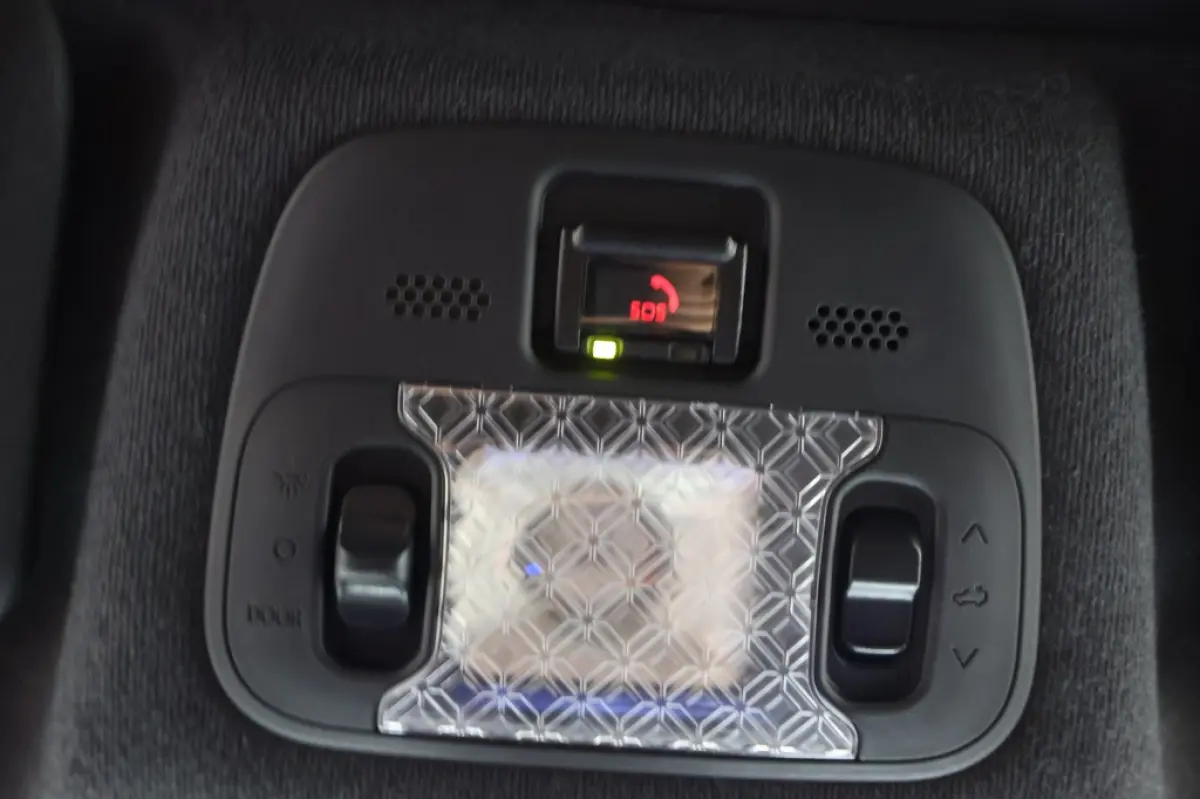 1.0 VVT-i AUT Premium | Open Dak | Cabrio