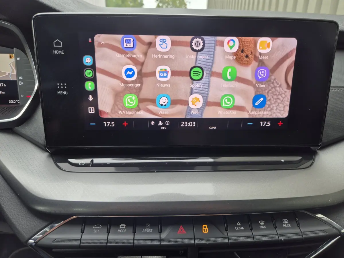 e-TSI Business Edition Automaat CarPlay ACC Adaptieve Cruise LED LM Velgen NAP 1.0 e-TSI Business Edition
