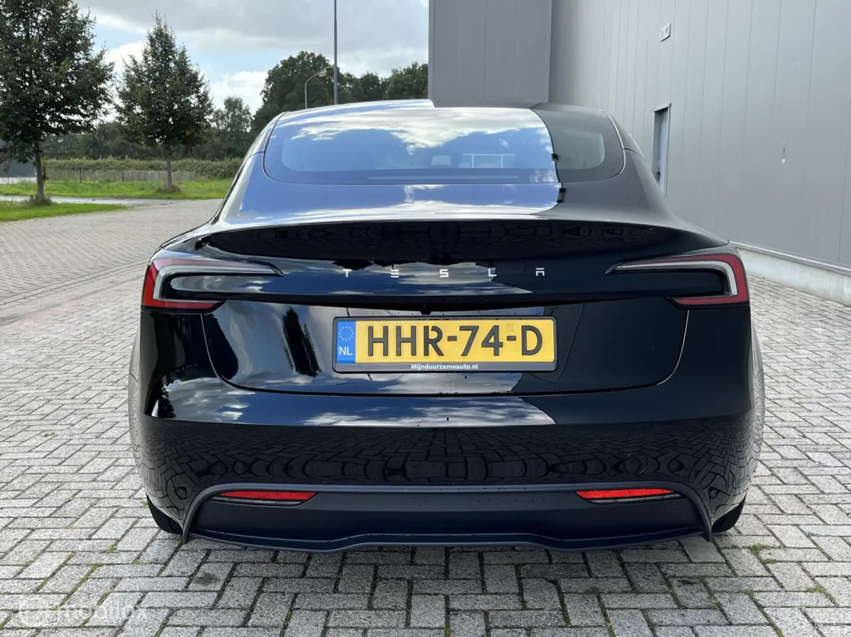 Premium Long Range RWD 78 kwh, Nieuw ! SOH 97%