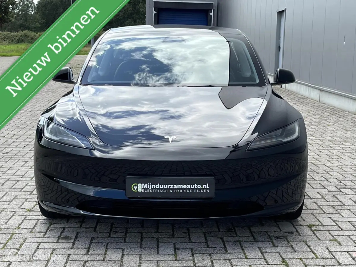 Premium Long Range RWD 78 kwh, Nieuw ! SOH 97%