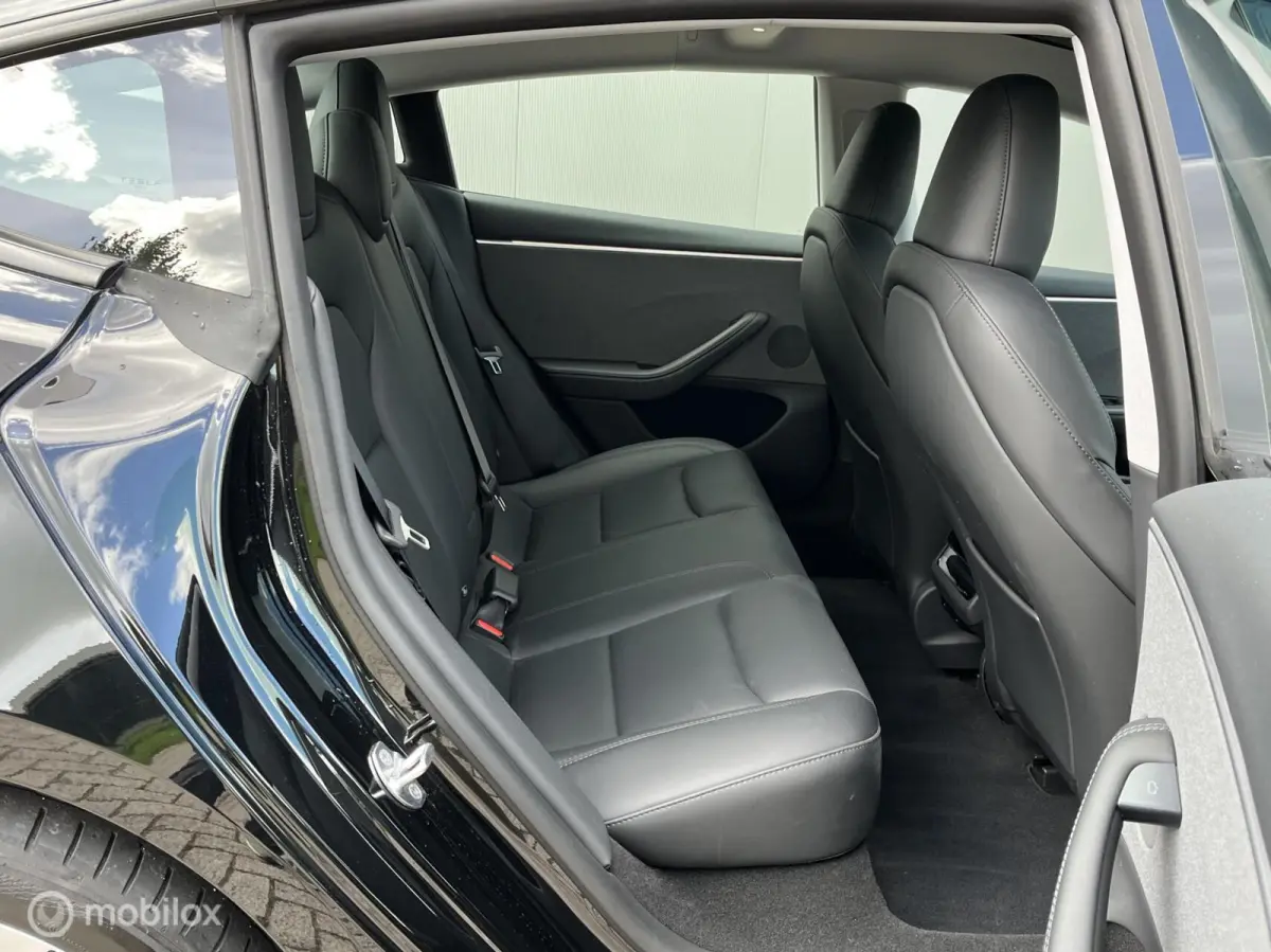Premium Long Range RWD 78 kwh, Nieuw ! SOH 97%