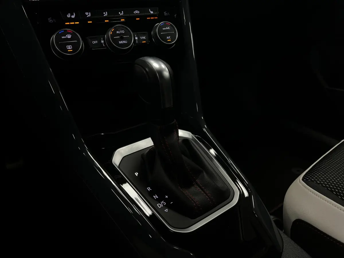1.5 TSI Sport |ACC|Side Assist| Elek.koffer