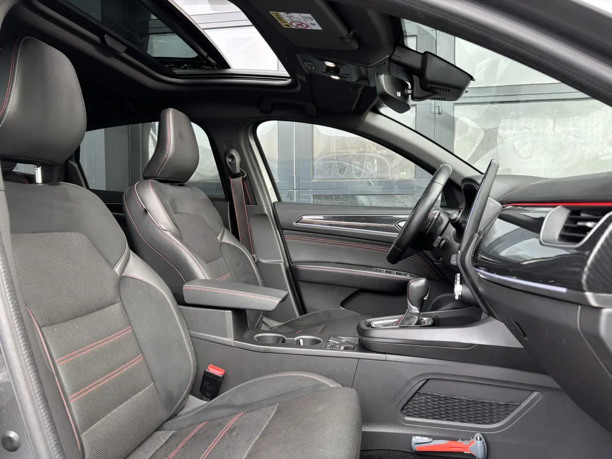 1.3 mild hybrid 160 R.S. line schuifdak 360 camera