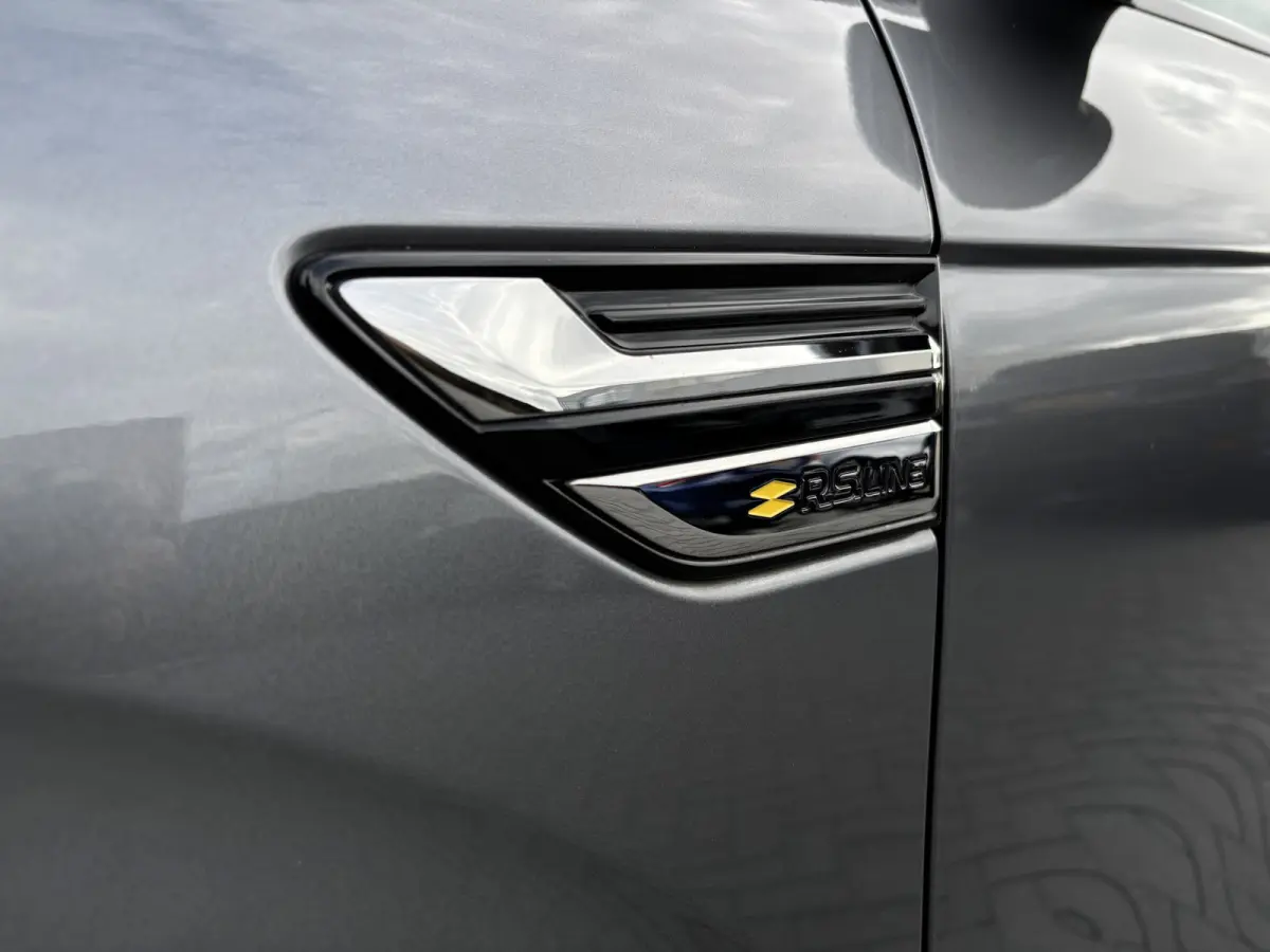1.3 mild hybrid 160 R.S. line schuifdak 360 camera