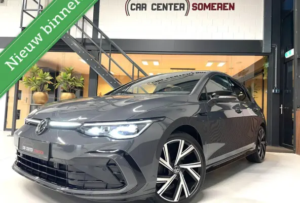 8 1.5 TSI R-Line Black Style/ Camera/ 18''LMV/ CarPlay/ Sfeerverlichting