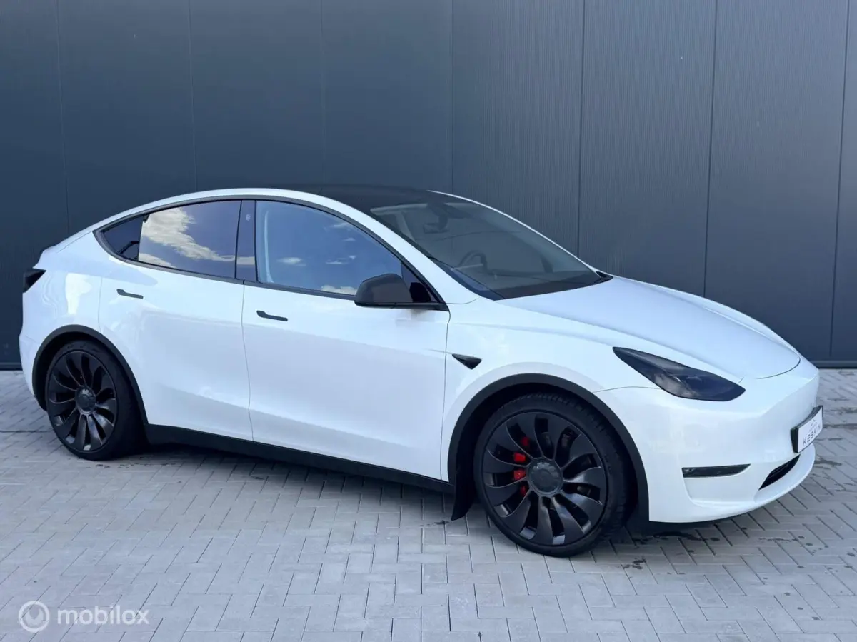 Performance AWD 75 kWh