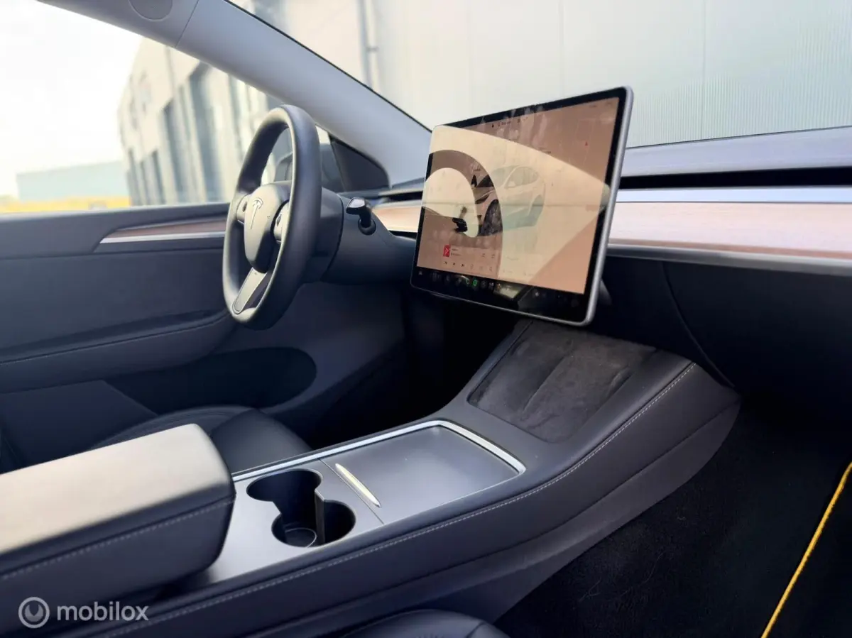 Performance AWD 75 kWh