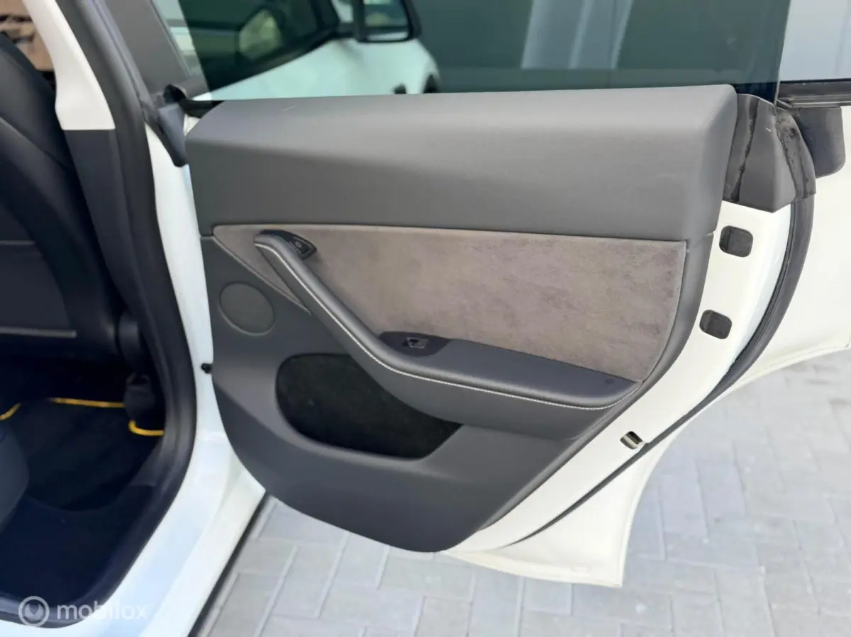 Performance AWD 75 kWh
