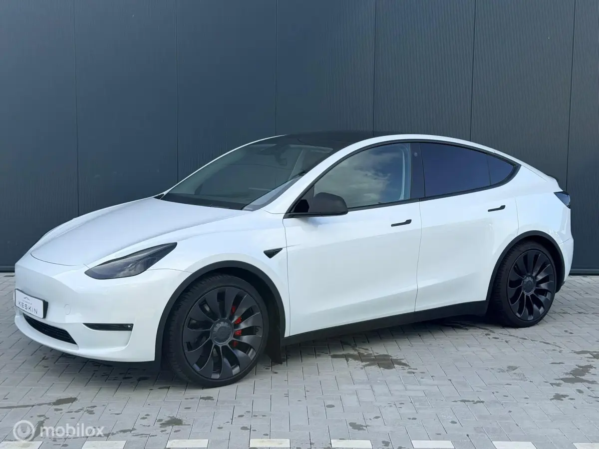Performance AWD 75 kWh