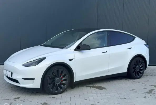 Performance AWD 75 kWh