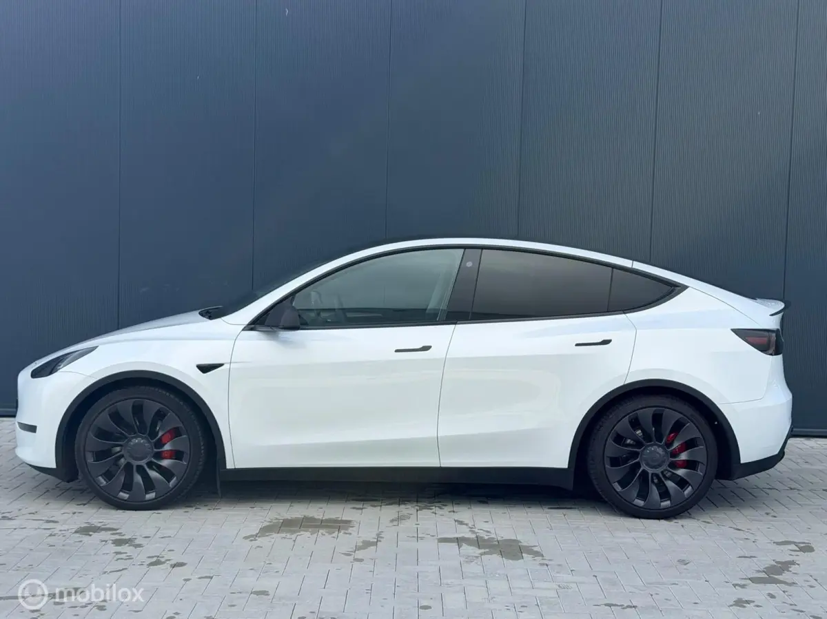 Performance AWD 75 kWh