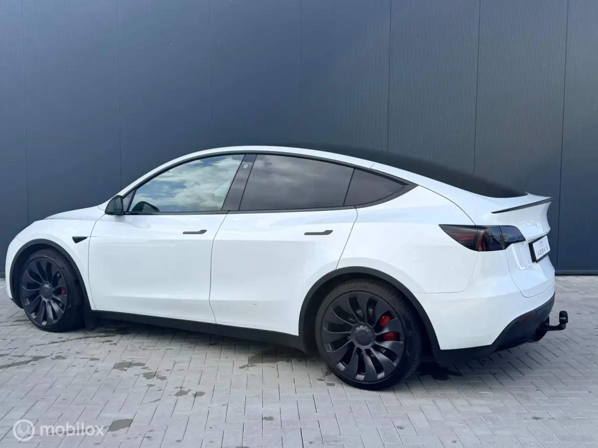 Performance AWD 75 kWh