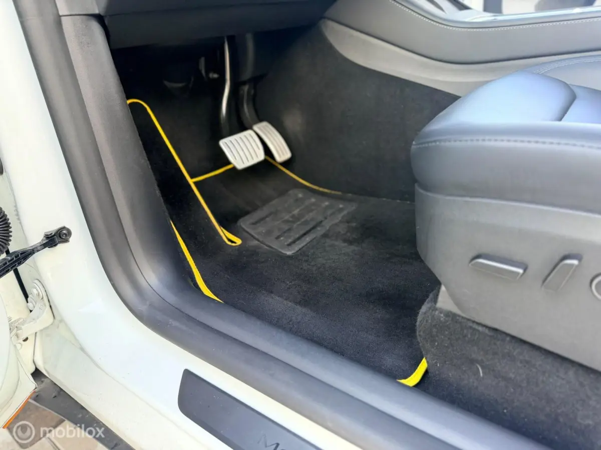 Performance AWD 75 kWh