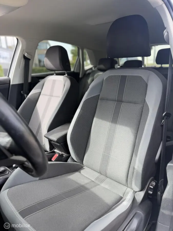 1.0 TSI Style DSG IQ LIGHT ACC LANE SFEER