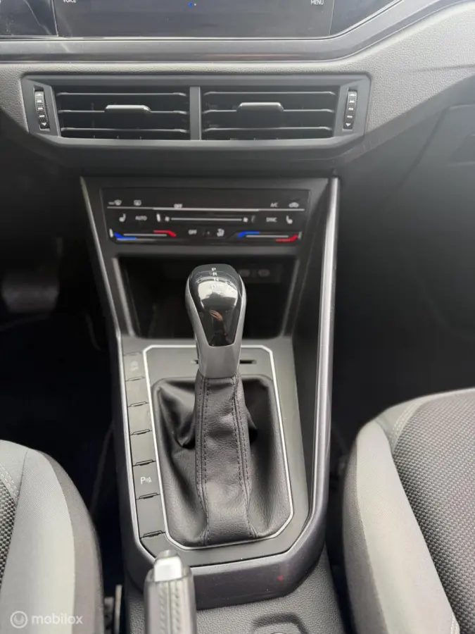 1.0 TSI Style DSG IQ LIGHT ACC LANE SFEER